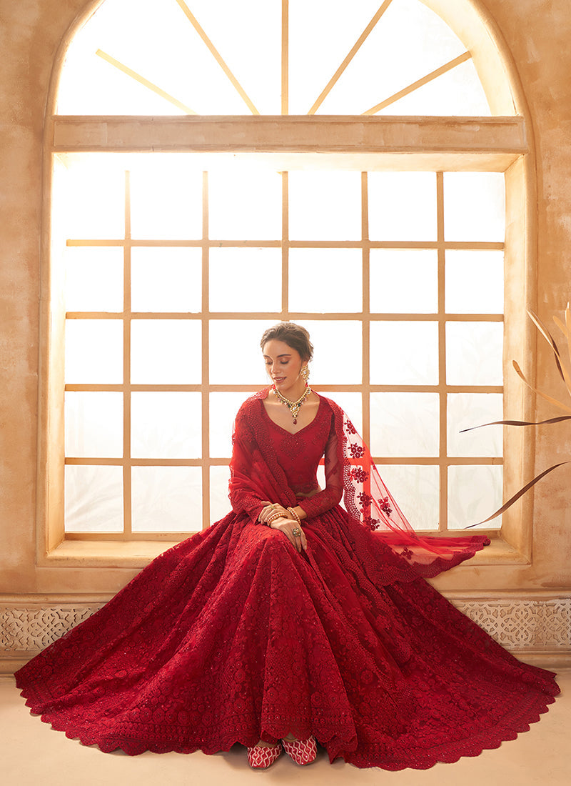 Bridal Red Ombré Thread Embroidery Lehenga Choli With Dupatta