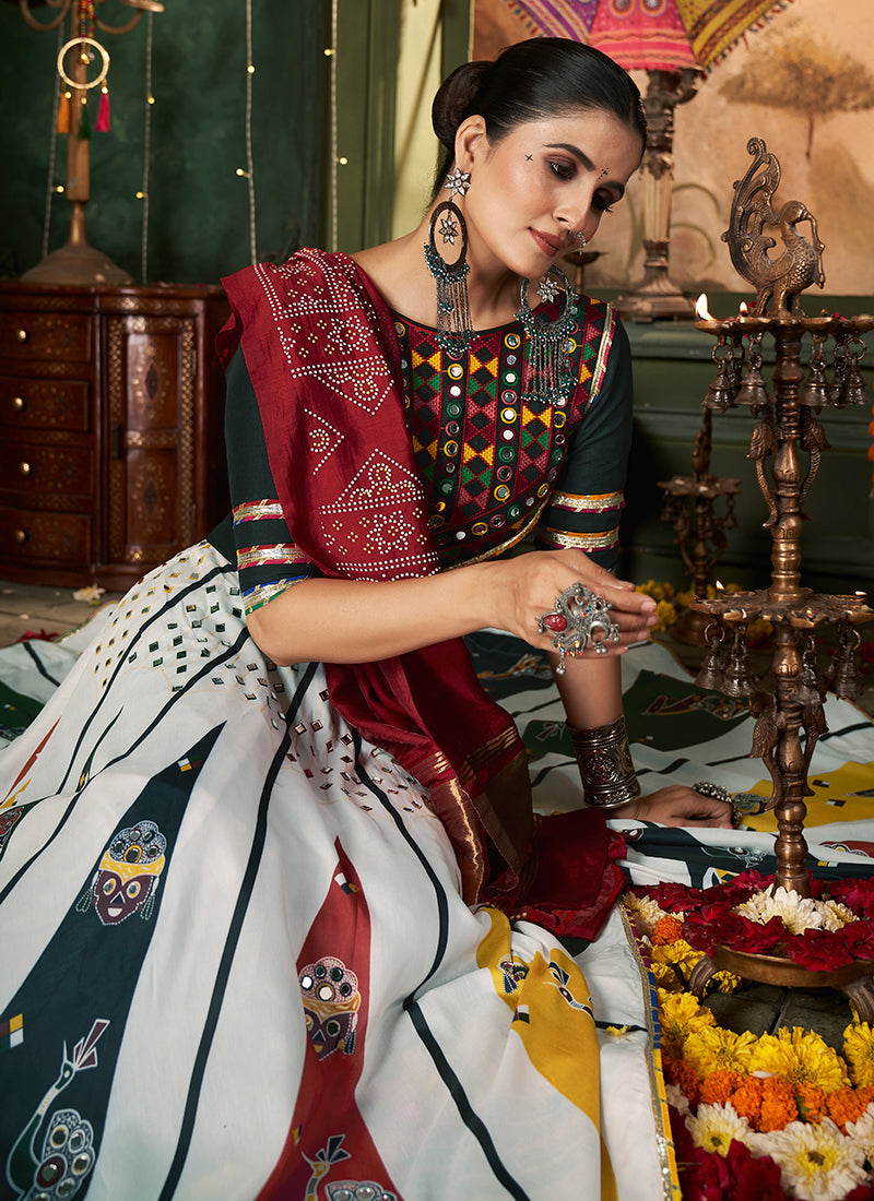 White And Black Kutchi Embroidered Rajwadi Chaniya Choli