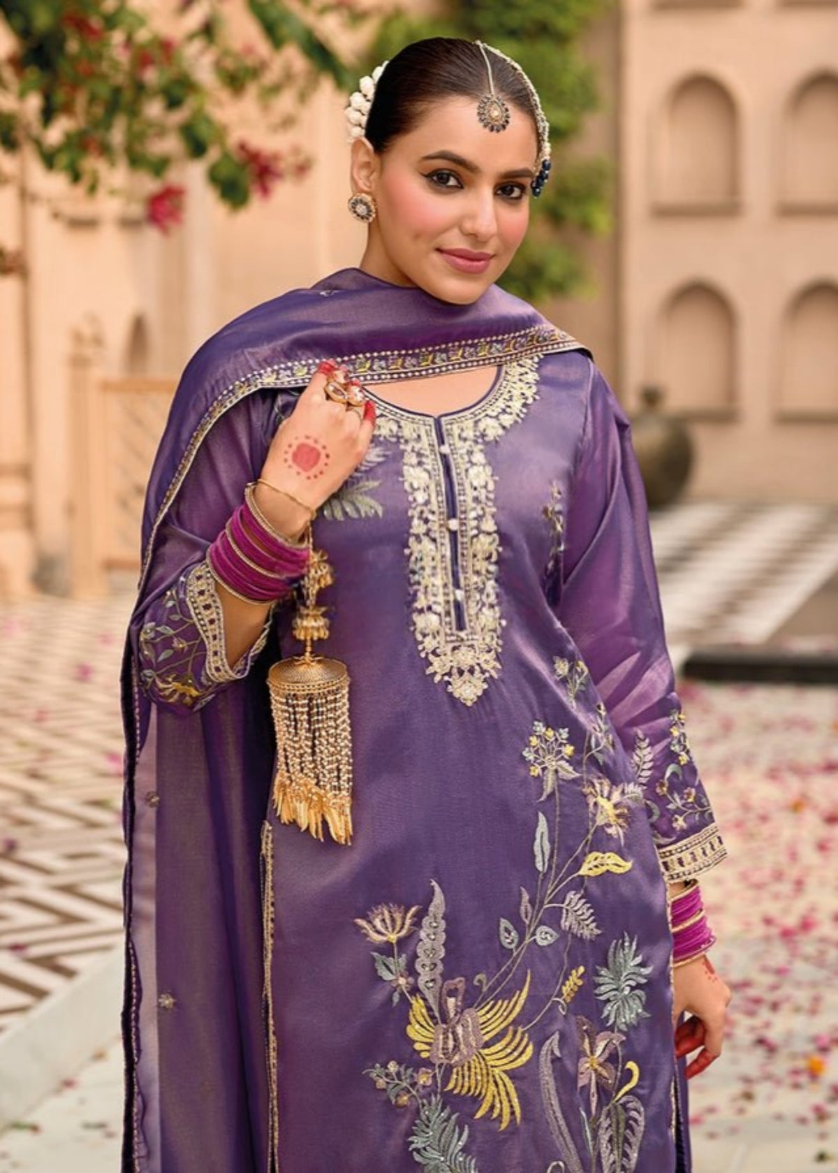 Lavender Floral Embroidery Pakistani Suit 